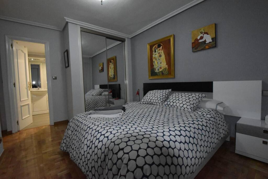 Appartamento Lekker&Vida, Vivienda De Uso Turistico, Centrica, Garaje En El Edificio Valladolid Esterno foto